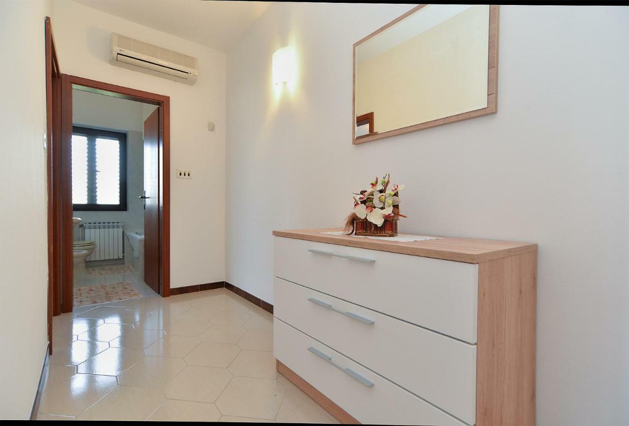 Apartment Gracijela 827 메덜린 외부 사진